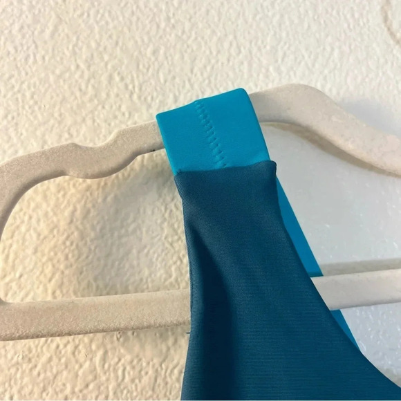 UV SKINZ‎ active Swim Top Bra Women's Size Small Padded Cups Blue Teal UPF 50 - Picture 8 of 15
